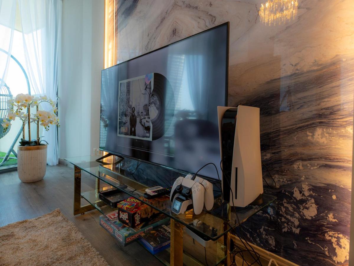 Appartamento First Class 3Br With Full Dubai Skyline & Sea View Esterno foto
